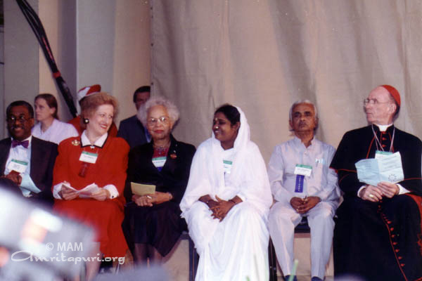 Amma Spoke, Then… Gave Darshan! at Parliament of World’s Religions