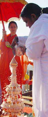 Amma performing Kalasha Sthapana for Brahmasthanam Temple in Bangalore