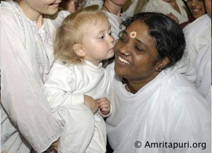 Amma in San Ramon 2003