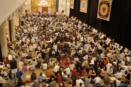 Amma's program in Finland 2004