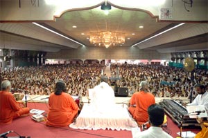 Amma in the hall