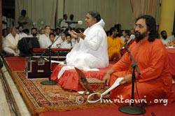 Amma giving satsang on Onam