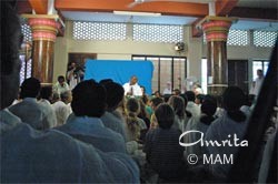 Amma giving satsang