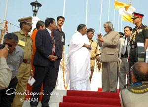 President Kalam inaugurates Amrita Setu