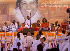 Amma in Bengaluru for Brahmasthanam festival