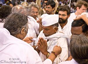 Divali in Spring: The devotion of the farmers of Vidarbha