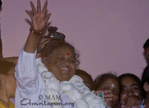 Amma in Ernakulam 2008