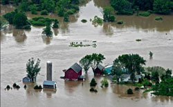 08iowa-flood