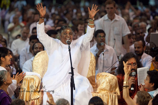 Amma singing