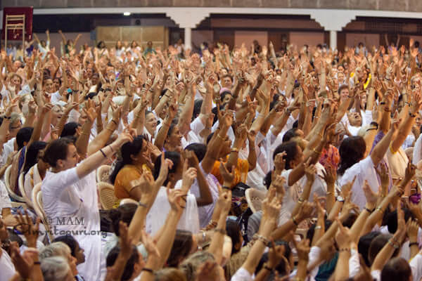 Devotees singing