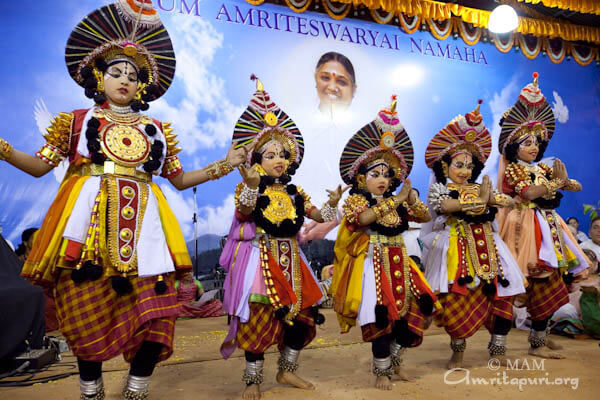 Performance of a Karnataka folklore dance, called Yakshagana.