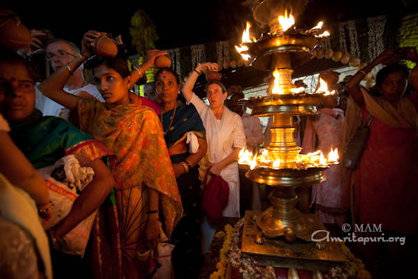 After puja devotees heading towards Brahmasthanam temple