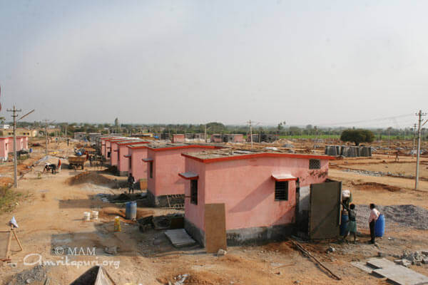 Some houses in Raichur are in the last phase of completion 14 Feb 2010