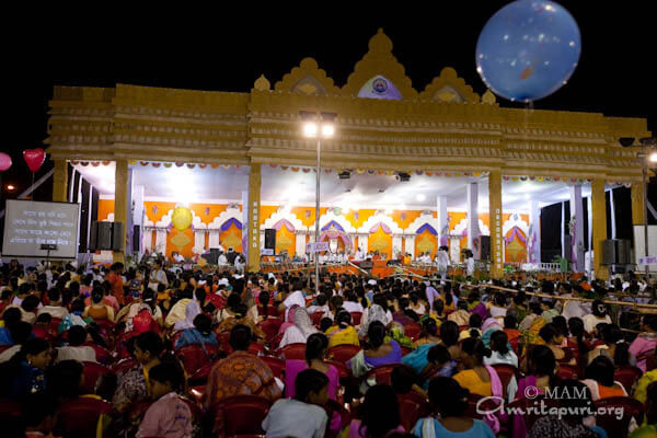 Singing bhajans in Durgapur
