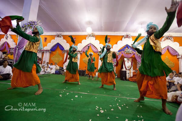 A rocking Punjabi bhangra