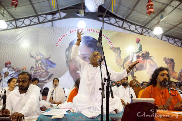 Amma singing bhajans