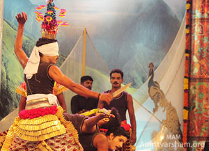 Kavadiyattam: Display of The Power of Mind