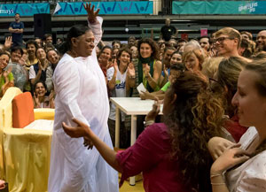 Hearts dancing, minds overwhelming… Europe Yatra begins