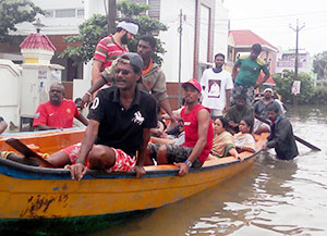 Boat rescue, food and clothing to the flood affected Chennai