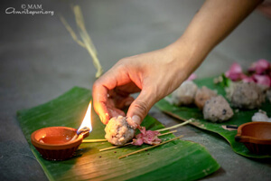 Vavubali – paying homage to ancestors