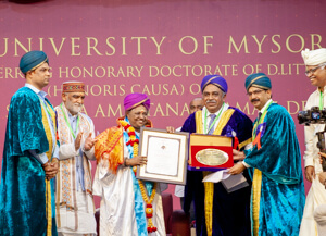 Amma receives Honorary Doctorate of Letters from University of Mysore