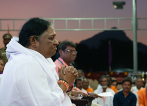 Amma in Tiruvannamalai, Tamil Nadu
