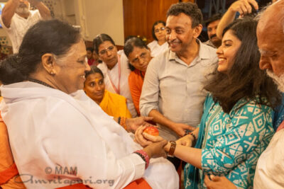 Amma, Shreya, Dr Iyer