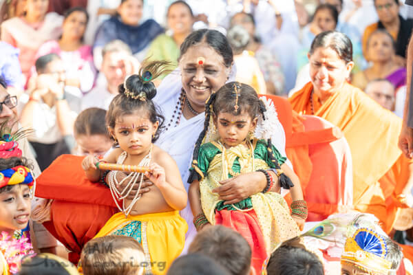 Celebrating Krishna: From Go Puja and Uriyadi to midnight prayers
