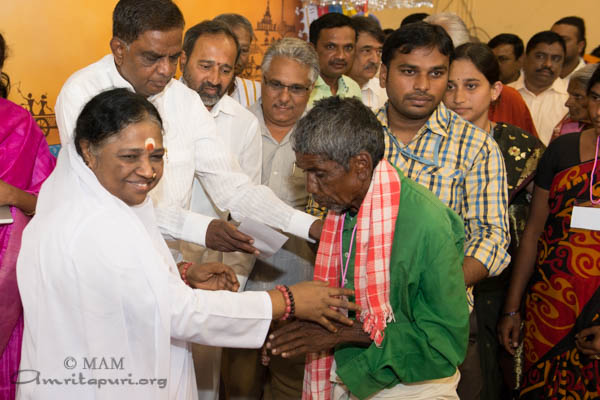 A Hug from Amma I will never forget it