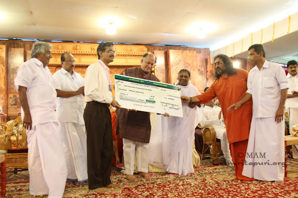AmritaSREE LIC AmritaSREE Suraksha is a group venture between AmritaSREE of MAM and the Life Insurance Corporation of India (LIC).
