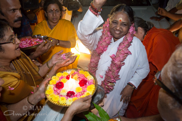 Amma in Kodungallur - Online with Amma