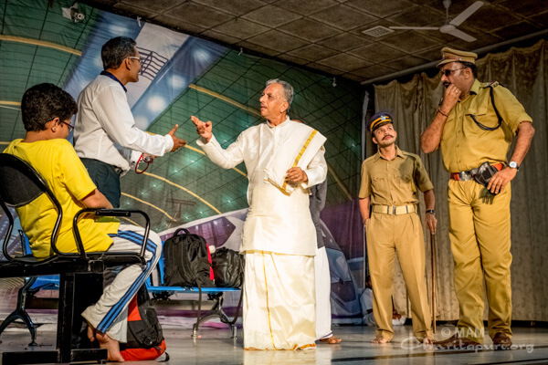Cultural Program: drama by the Ashram residents 16-onam06