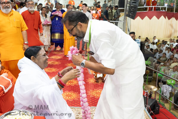 Garlanding Amma