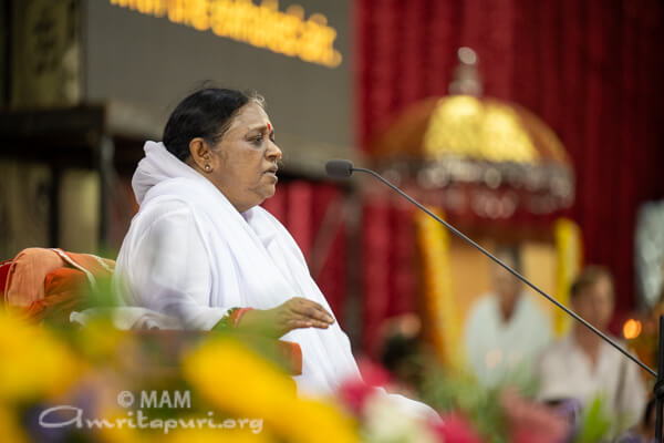 Amma's satsang